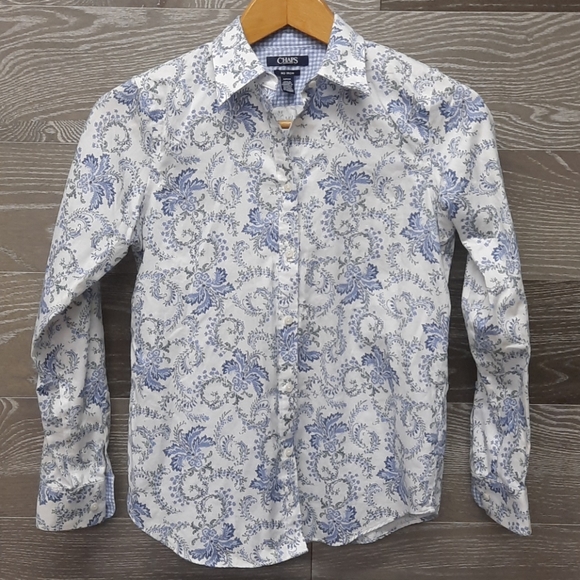 Chaps Tops - CHAPS no iron 100% cotton blue floral shirt